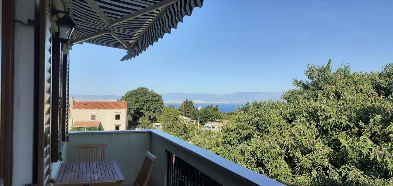 Kelk Loznati Apartment Luaran gambar