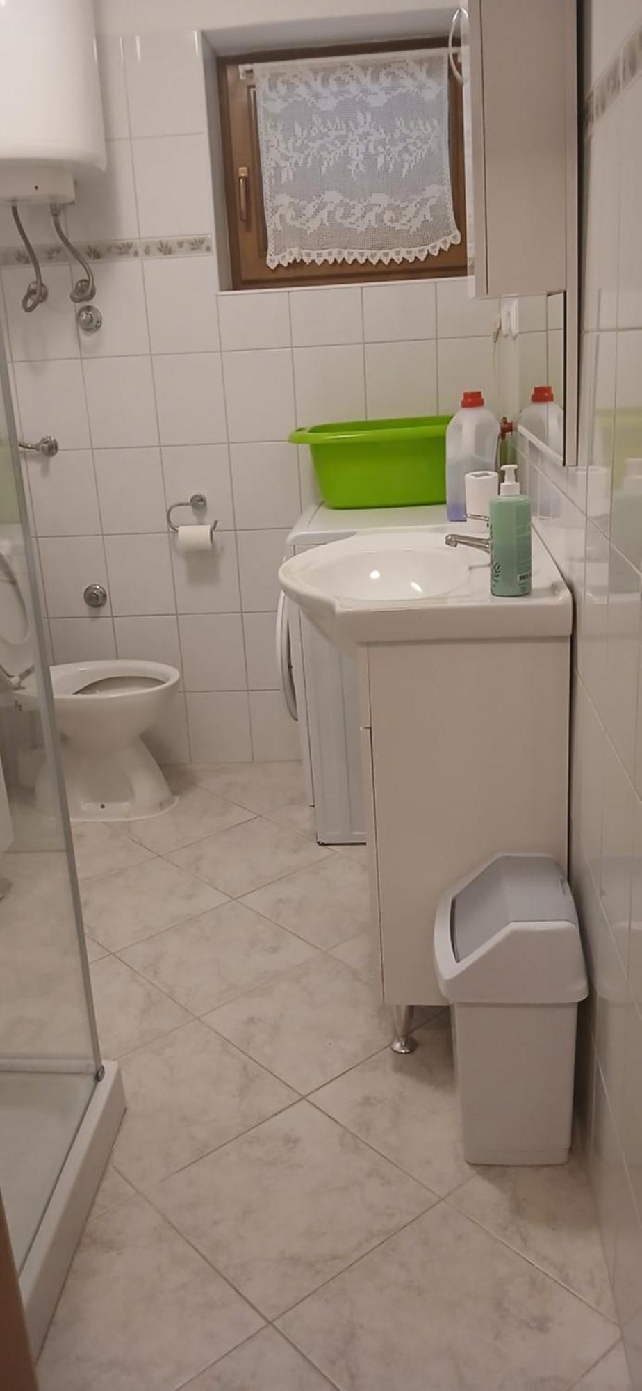 Kelk Loznati Apartment Luaran gambar